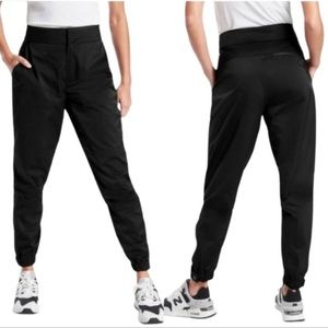 Athleta black Radiant Jogger pants. NWOT size 0
